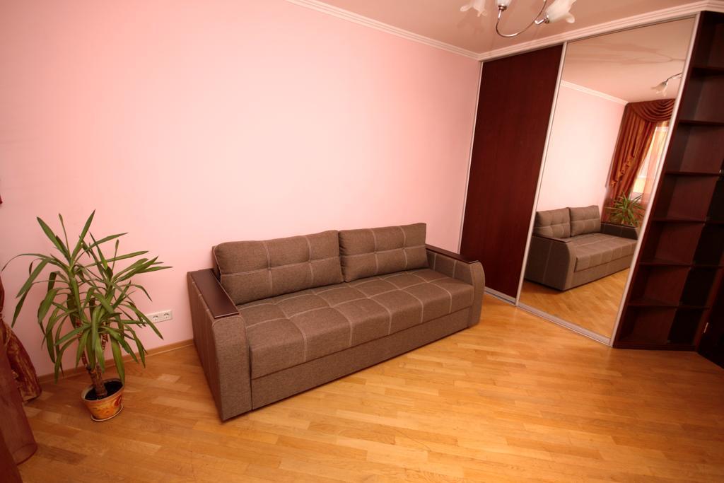 Inn Home Apartments - Livoberezhna Kiev Exterior foto